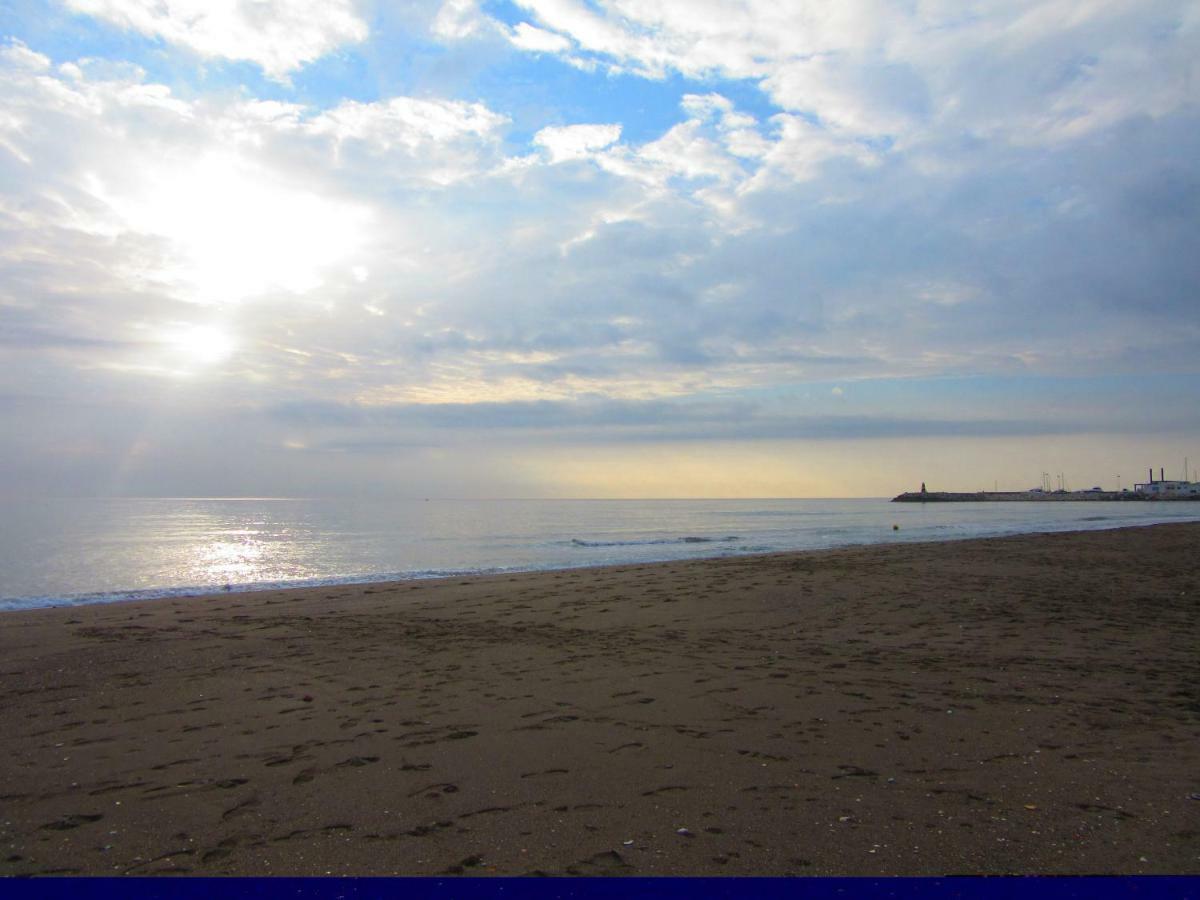 Carihuela Beach Torremolinos Ngoại thất bức ảnh
